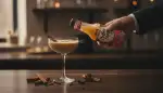 Aromen-Tiefe: Gewürz- und Nusssirupe für Cocktails